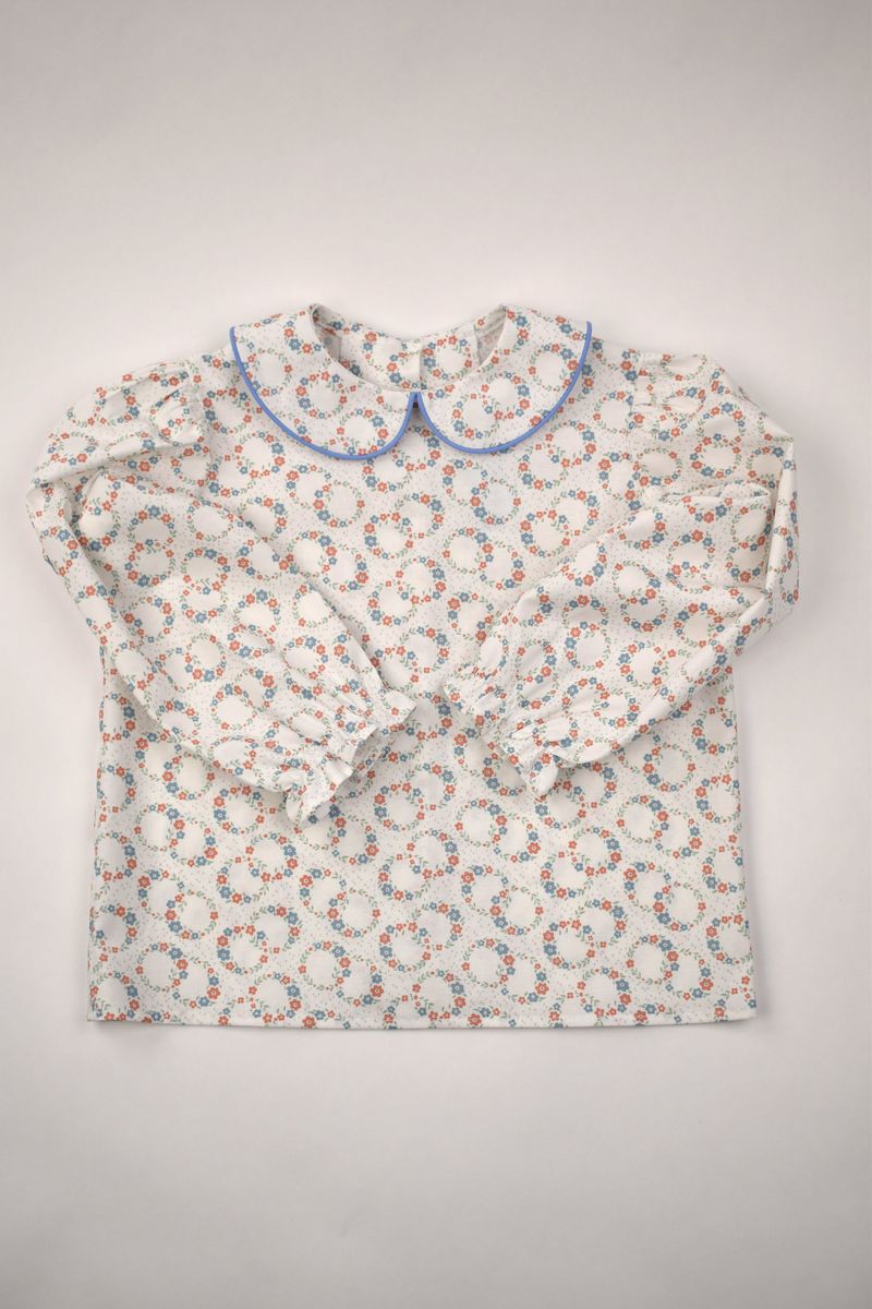Wreath Floral Blouse