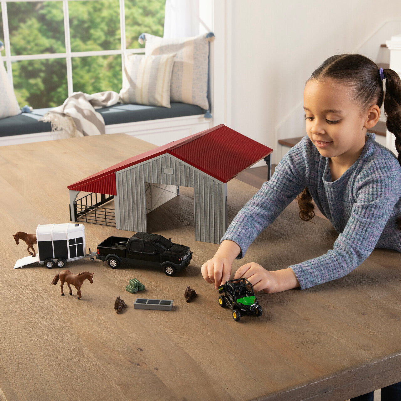 Weathered Barn - 13 Piece Farm Playset