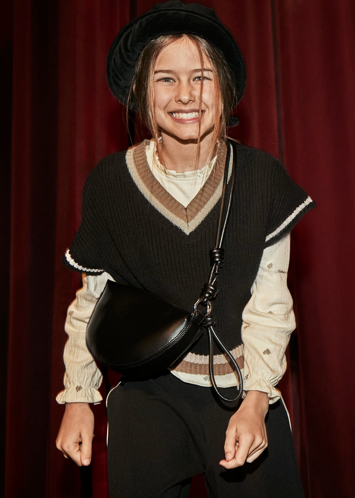 Knit Sweater Vest - Black