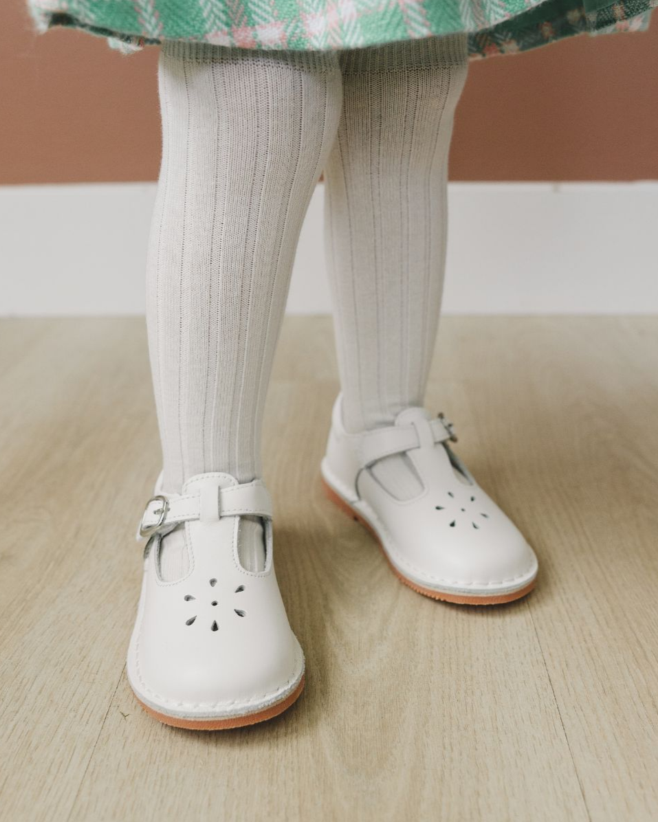 Joy T-Strap MJ White - 751