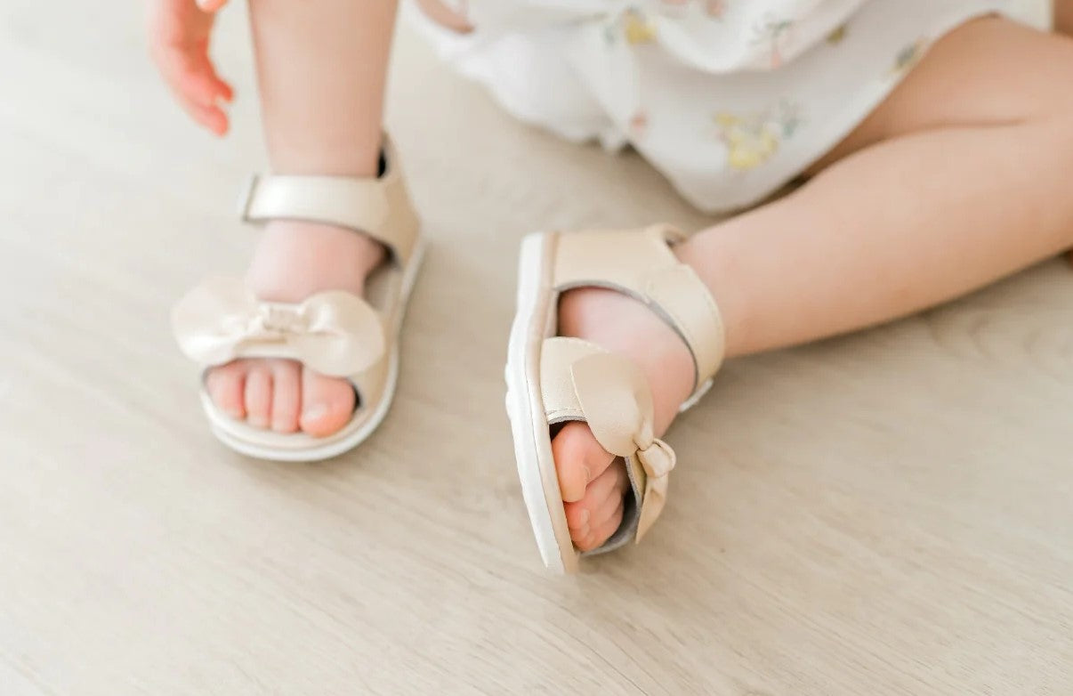 Jolie Bow Sandal - K126