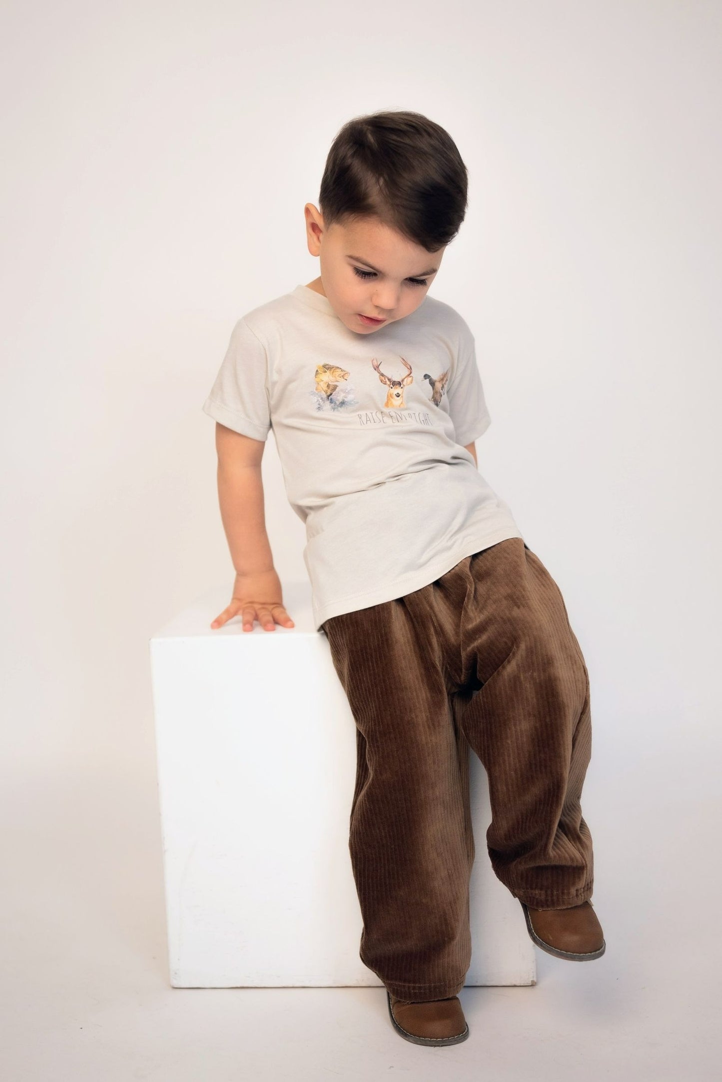 Raise Em' Right Tee