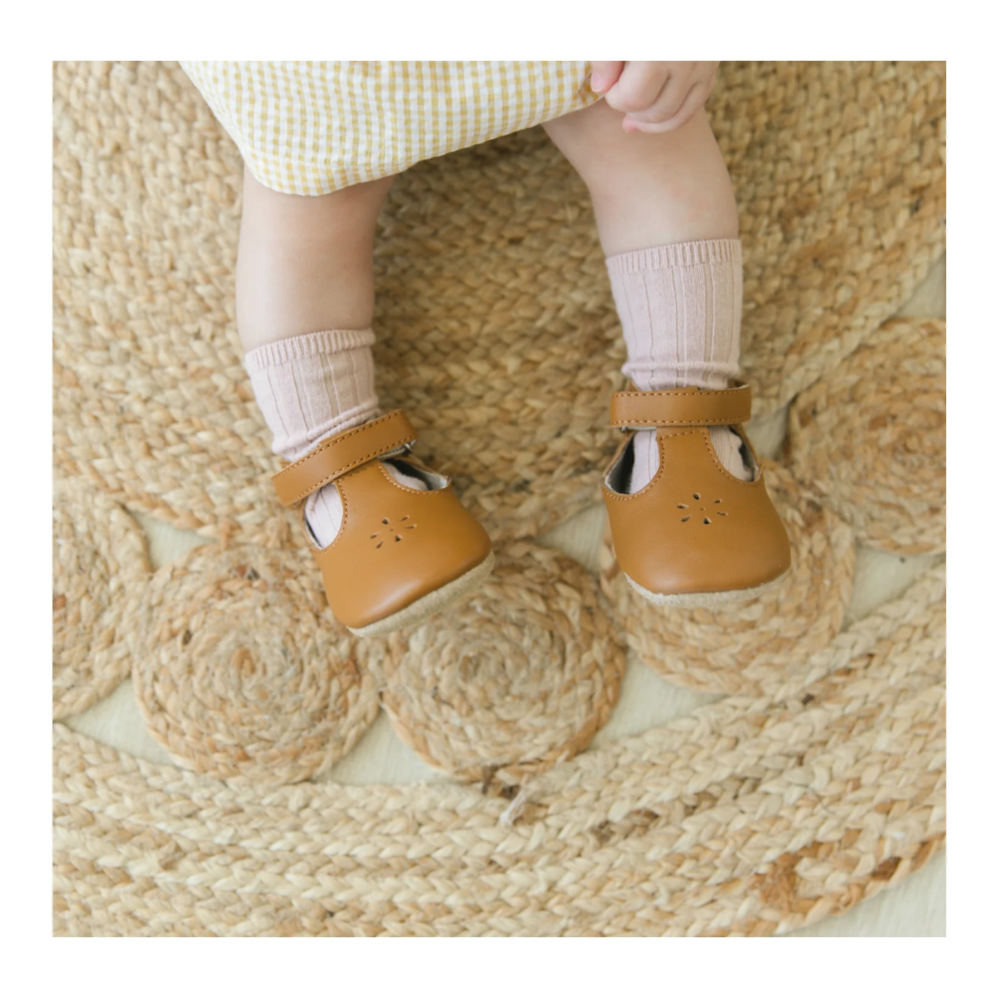 Lisette T-Strap - 3568
