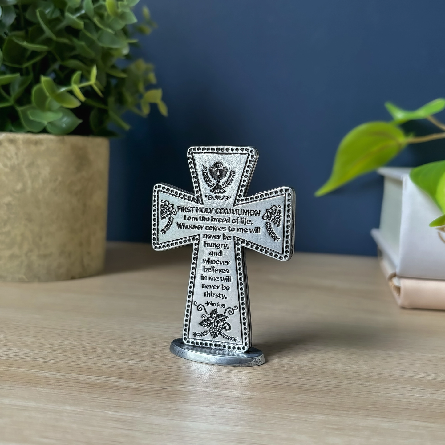 Standing Message Cross