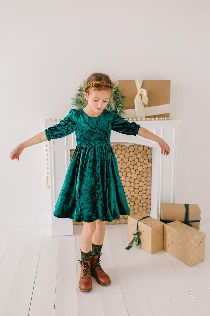 Pippa Dress - Green Velvet