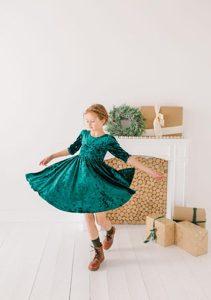 Pippa Dress - Green Velvet