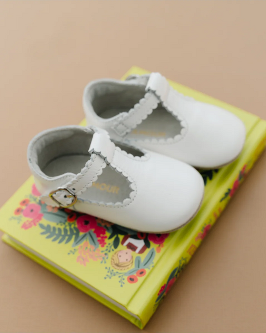 Elodie Scalloped Crib - 3522