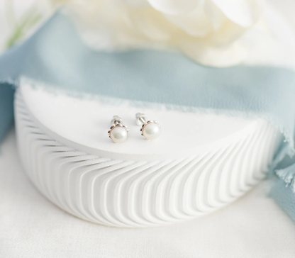 Pearl Scalloped Edge Earrings