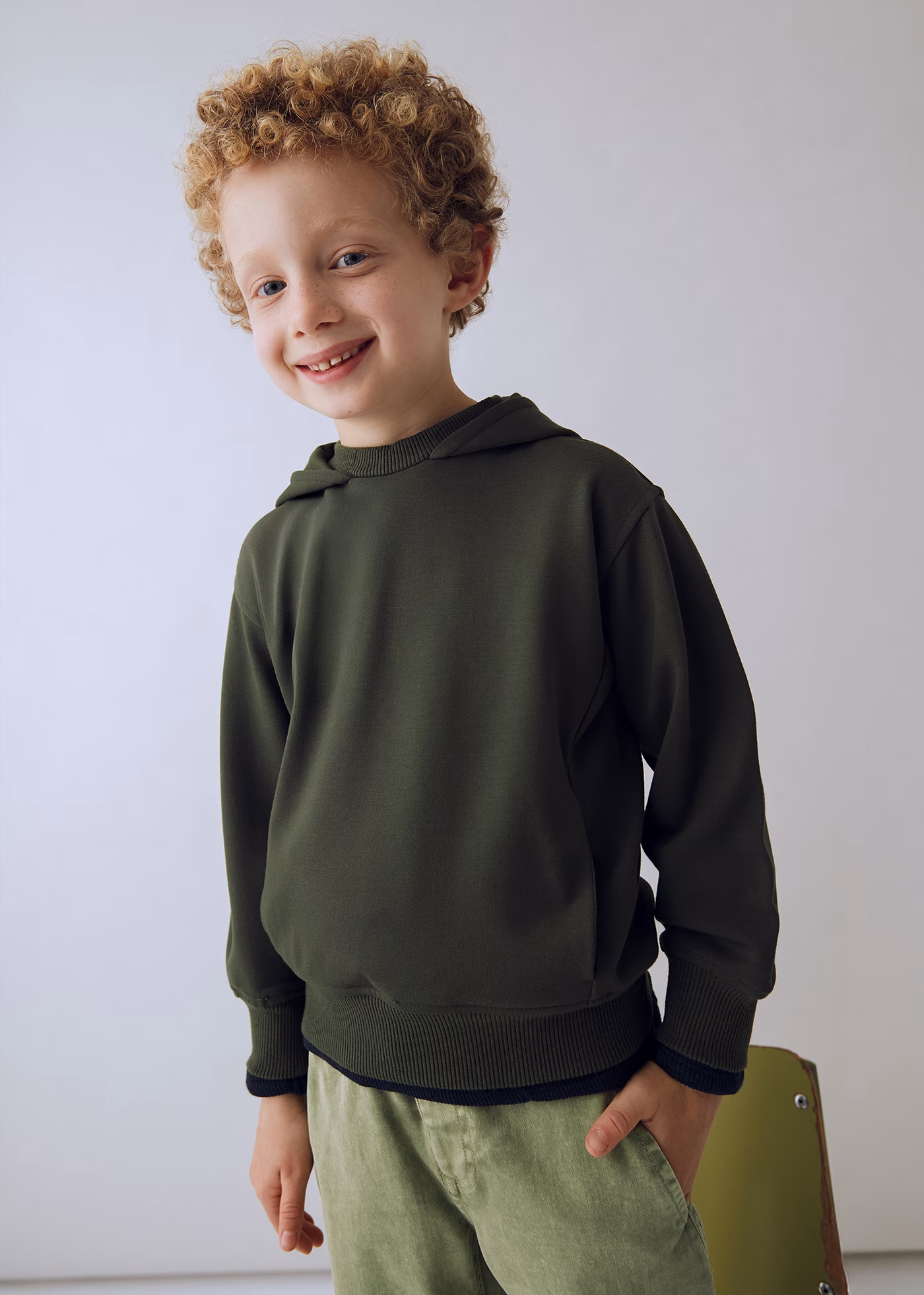 Hooded Pullover - Olive