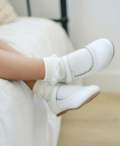 Lucille Scallop Flat - 6010