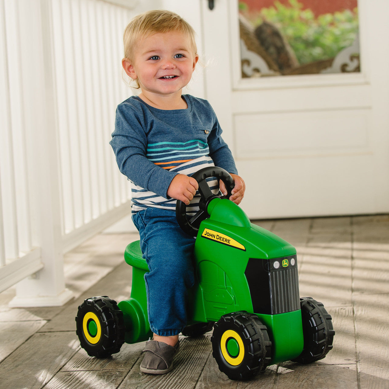 JD Sit 'N Scoot Activity Tractor