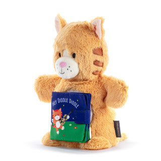 Hey Diddle Diddle Puppet Book