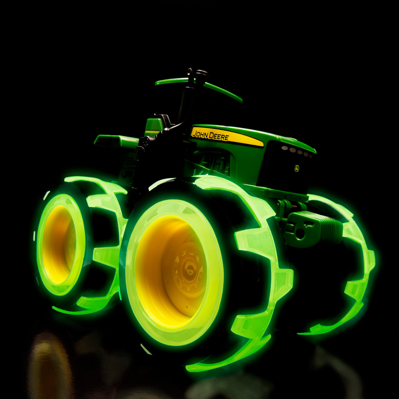Monster Treads 8" Lightning Wheels Tractor
