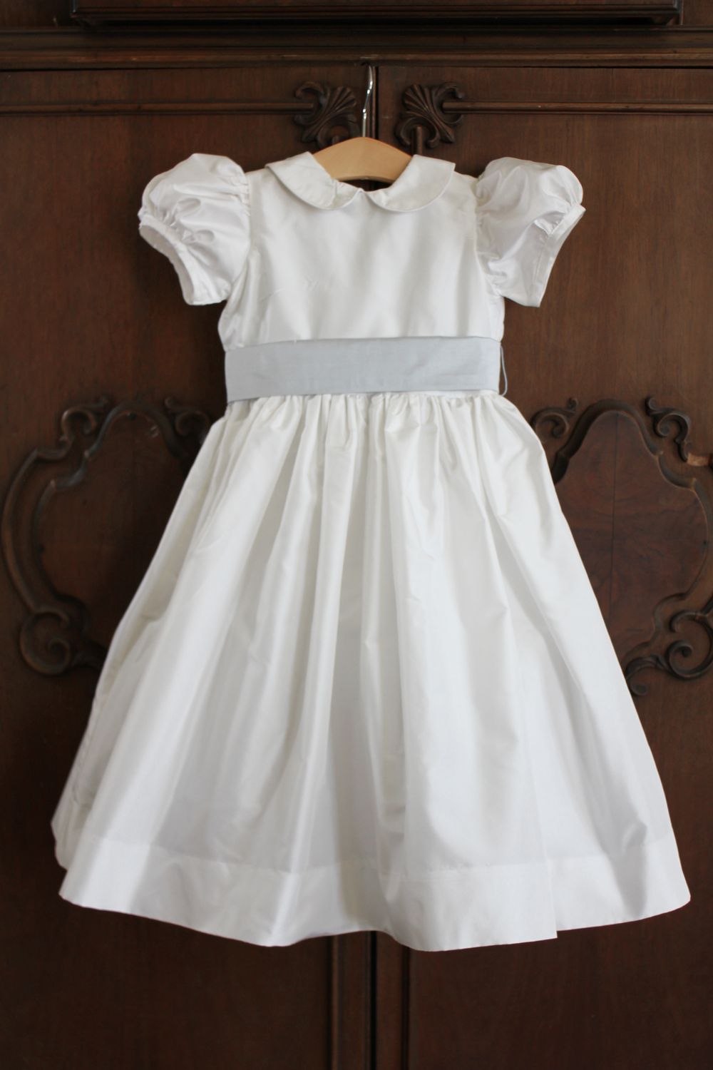 Peter Pan Collar Faux Silk Dress w Sash - 4991