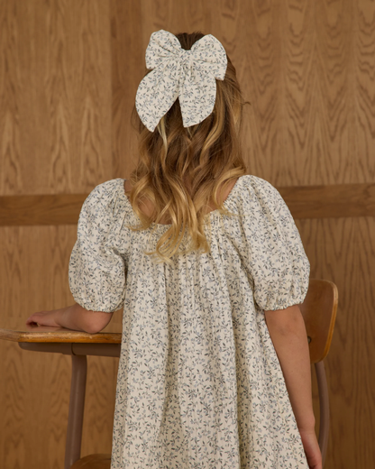 Oversized Bow - Blue Vines