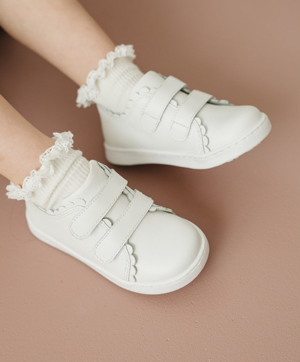 Caroline Scallop Sneaker - 678