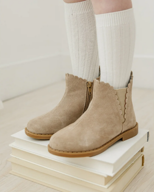 Nicola Chelsea Boot - F-882