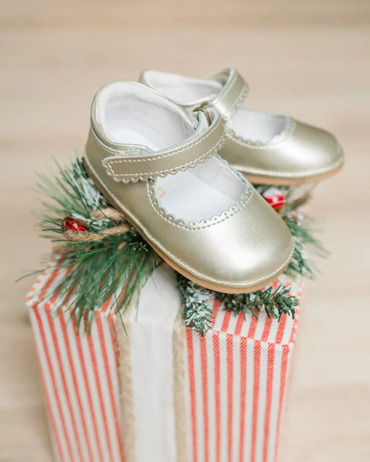 Cara Scalloped MJ - F-202