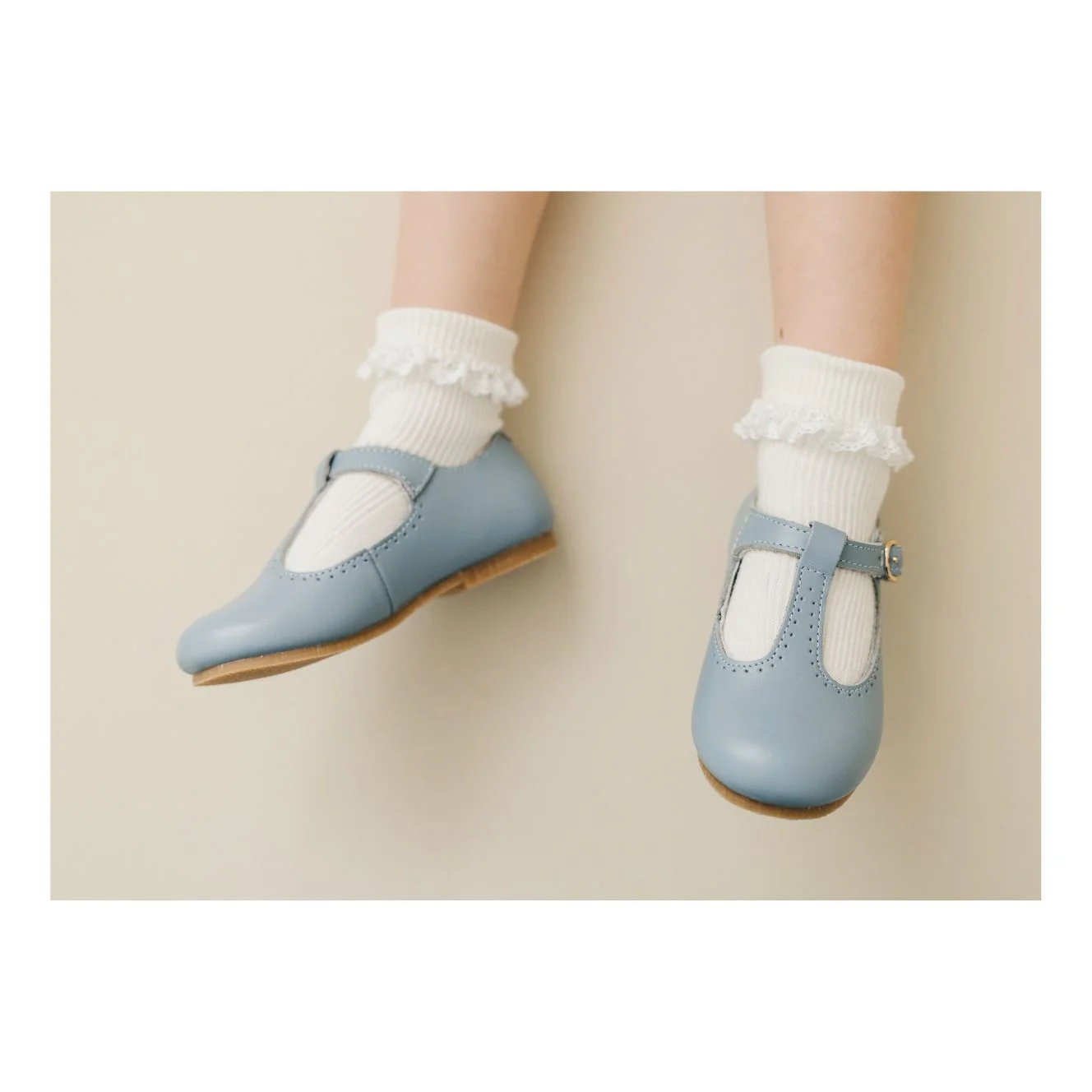 Eleanor T-Strap Flat - F-582