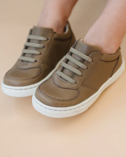 Grayson Lace Sneaker - 659