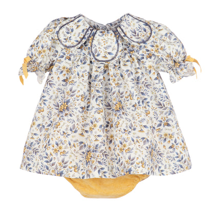 Marigold Girls Petal Float