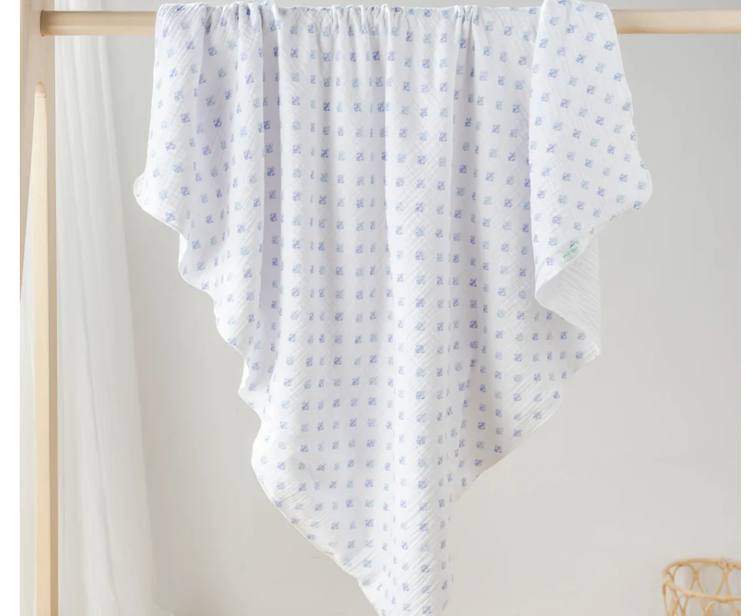 Organic Muslin Cloud Blanket