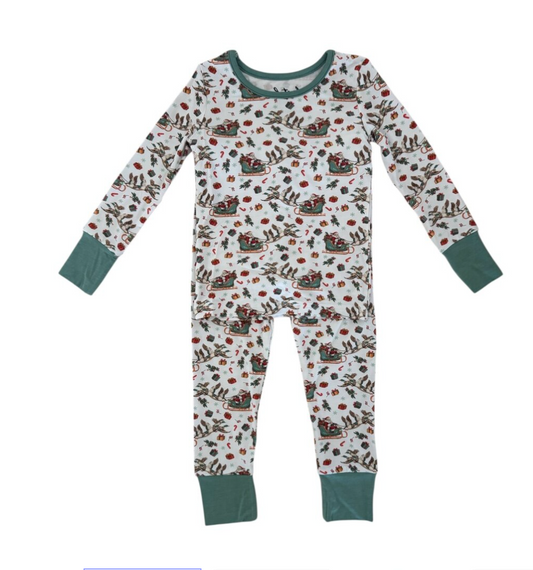 Bamboo 2 PC Set // Mallards & Mistletoe