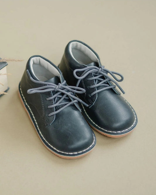 Tuck Lace Up - F533