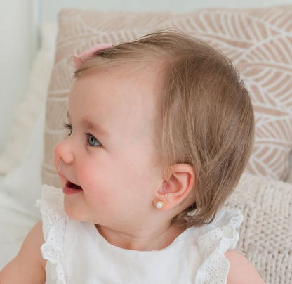 White Pearl Scalloped Edge Earrings