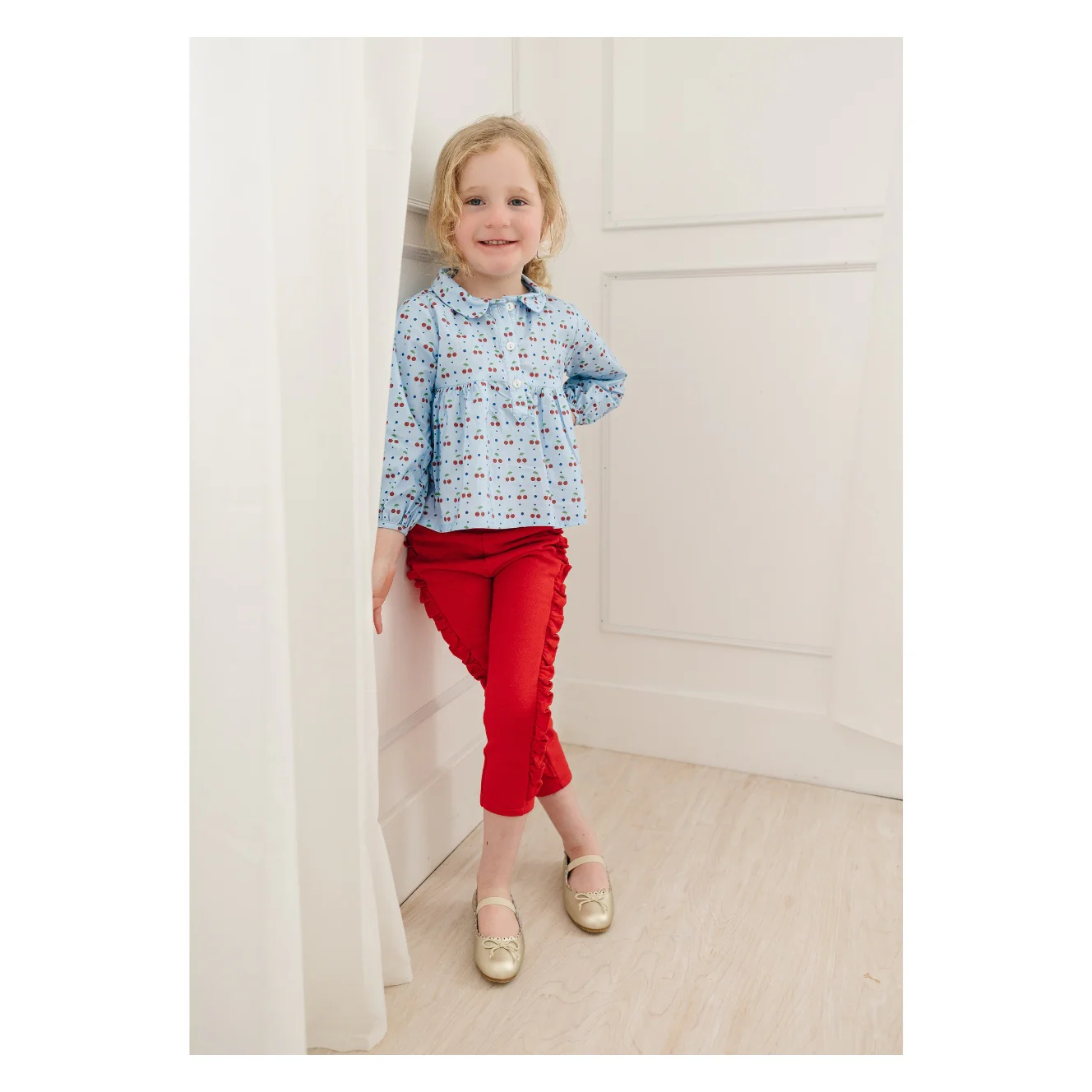 Eliza Scalloped Flat - 413