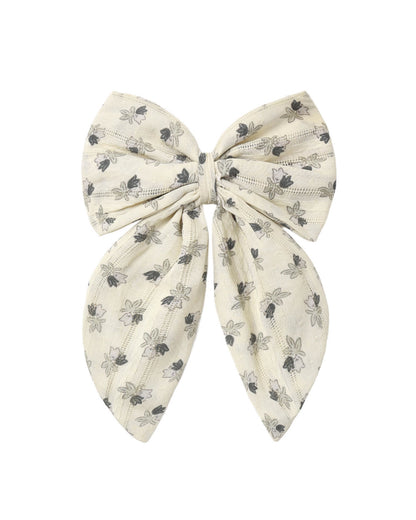 Oversized Bow