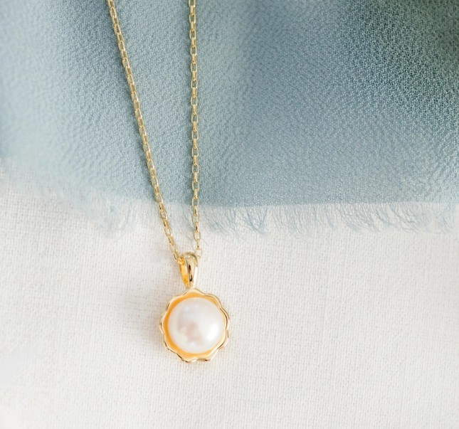 White Pearl Necklace - 14K Gold